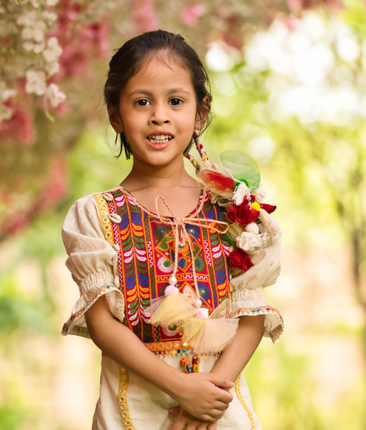 Red and Green Colour Parandi for Girls