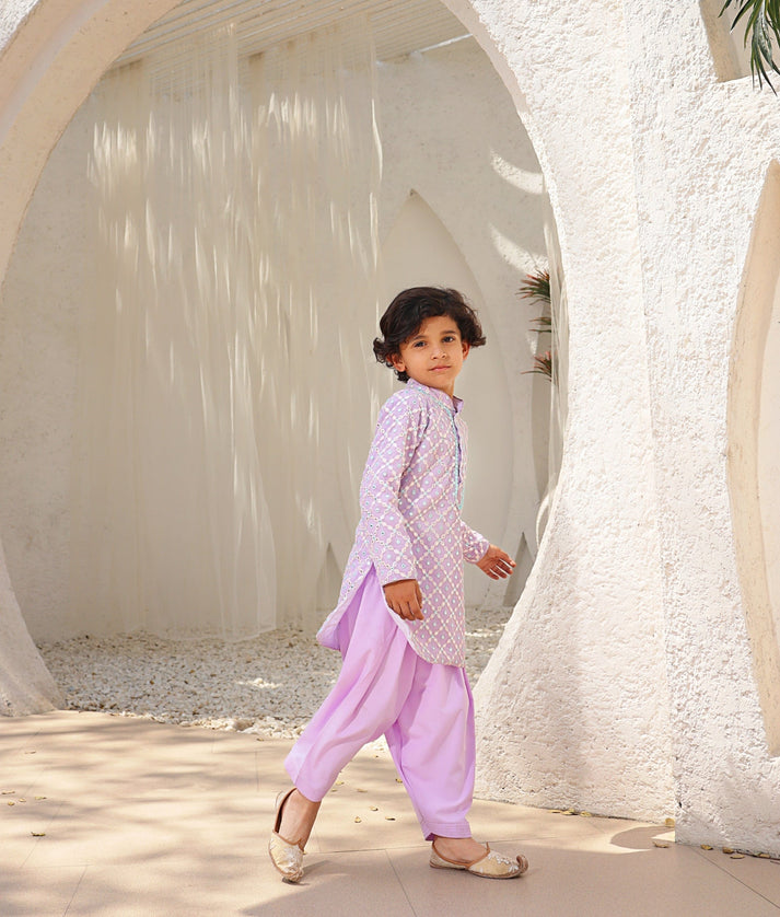 Manufactured by FAYON KIDS (Noida, U.P) Lilac Embroidered Kurta with Salwar