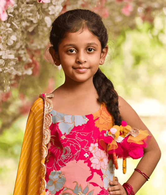 Manufactured by FAYON KIDS (Noida, U.P) Pink and Yellow colour Parandi