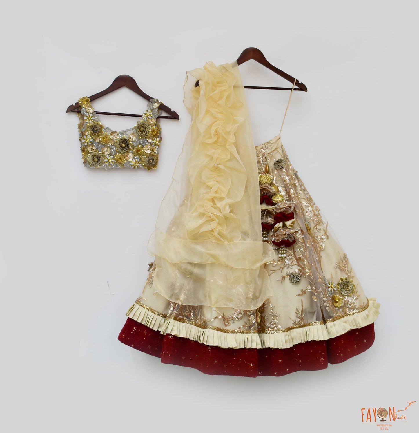 3D Embroidered Lehenga with Blouse and Dupatta – FUELTHESTORE