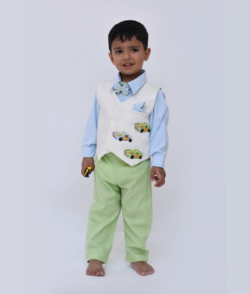 Pearl White Wedding Wear Kids Boys Designer Sherwani at Rs 600/piece in  Delhi