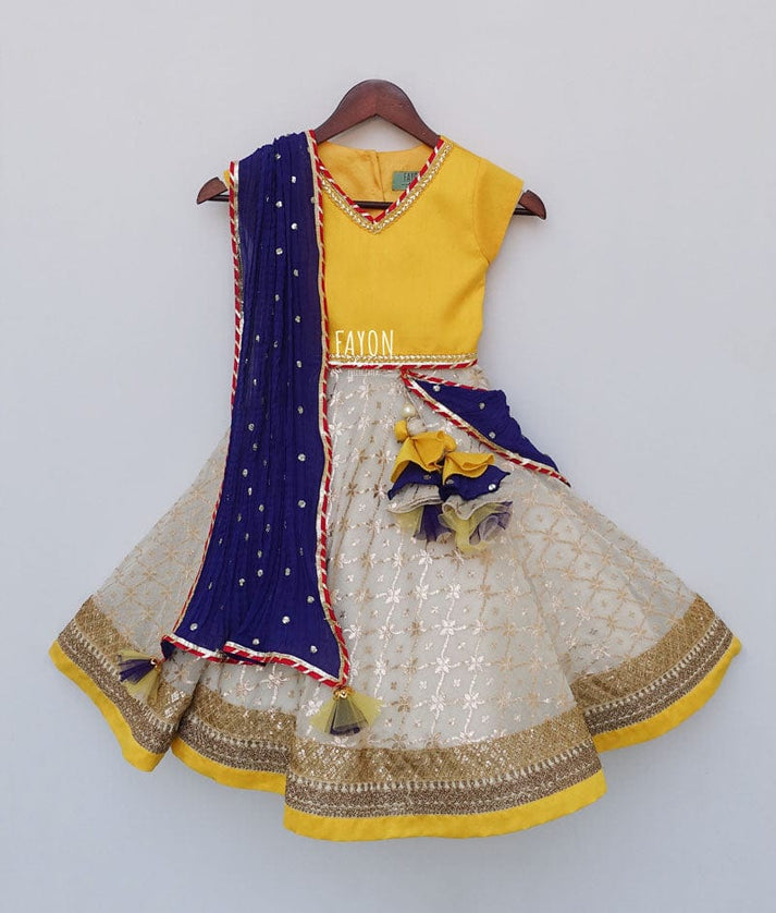 Fayon Kids Yellow Off white Brocade Lehenga with Choli Boti Net Dupatta for Girls